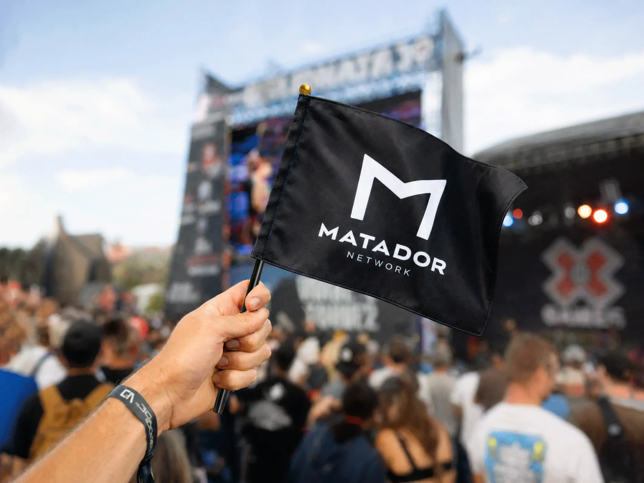 Custom Hand Flags - Overview