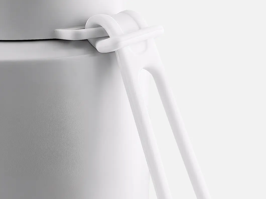 34oz Vacuum Insulated Straw Bottle with Silicone Carry Loop - View 4
