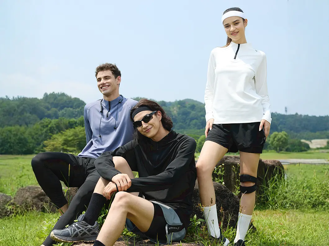 Performance Quarter-Zip Long Sleeve T-Shirt - View 3