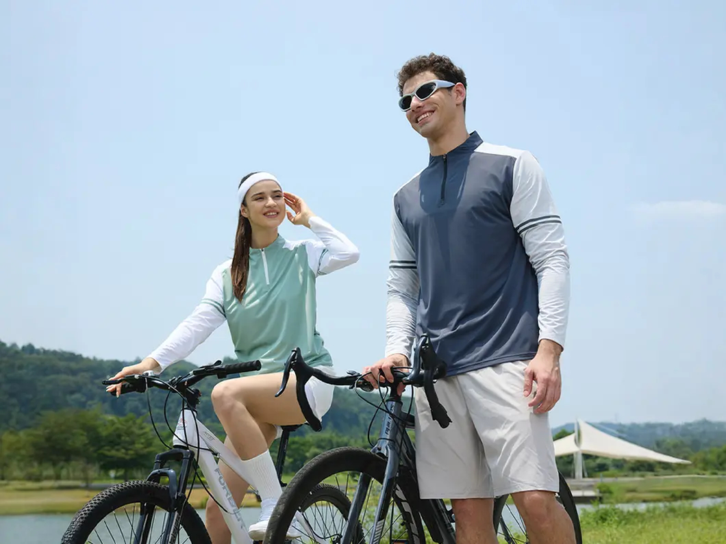 Lightweight Athletic Quarter-Zip Long Sleeve T-Shirt - View 4
